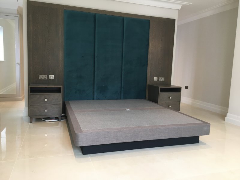 Three panel tall headboard wall Torde